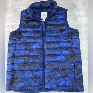 GAP Kids XL Blue Camo Puffer Vest 💙🖤